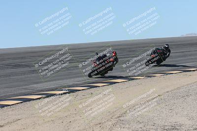 media/Oct-13-2025-Moto Forza (Mon) [[a66d839500]]/3-B Group/Session 2 (Bowl)/